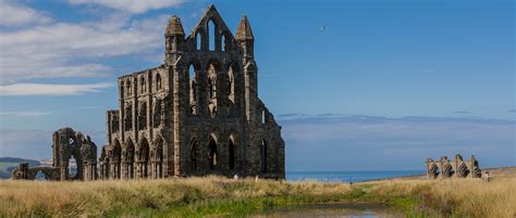 The Synod of Whitby: Englannin Kuninkaalliset ja Rooman Katoliseen Kirkkoon Liittyminen